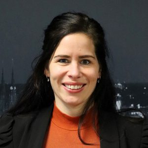 Petra van der Geest